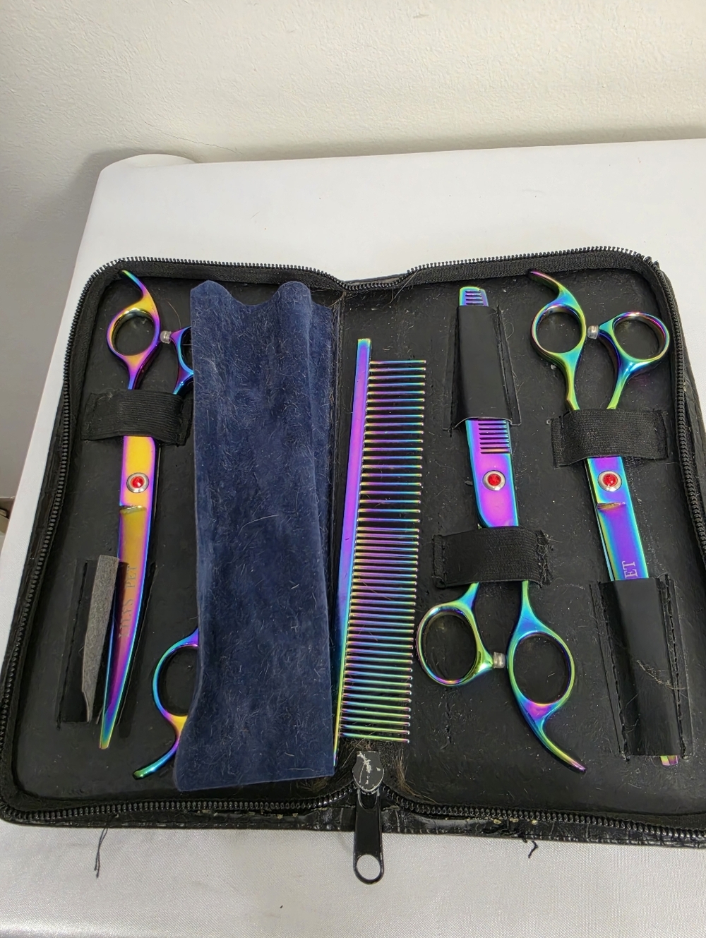 Set of 6 Professional Dog Grooming Scissors  Curved Scissors  Thinning Comb